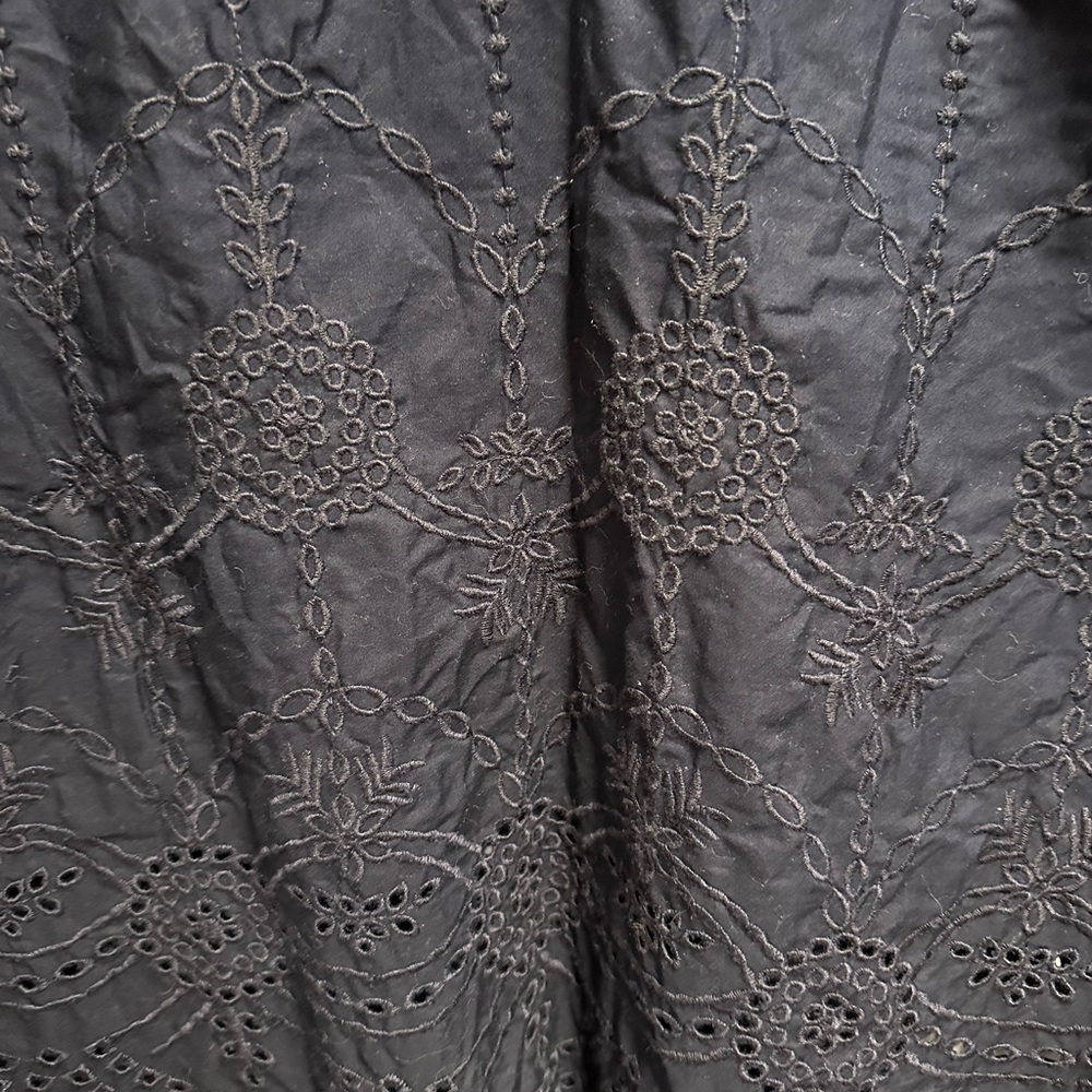 Talbots Navy Embroidered Women's Top - Picture 4 of 5